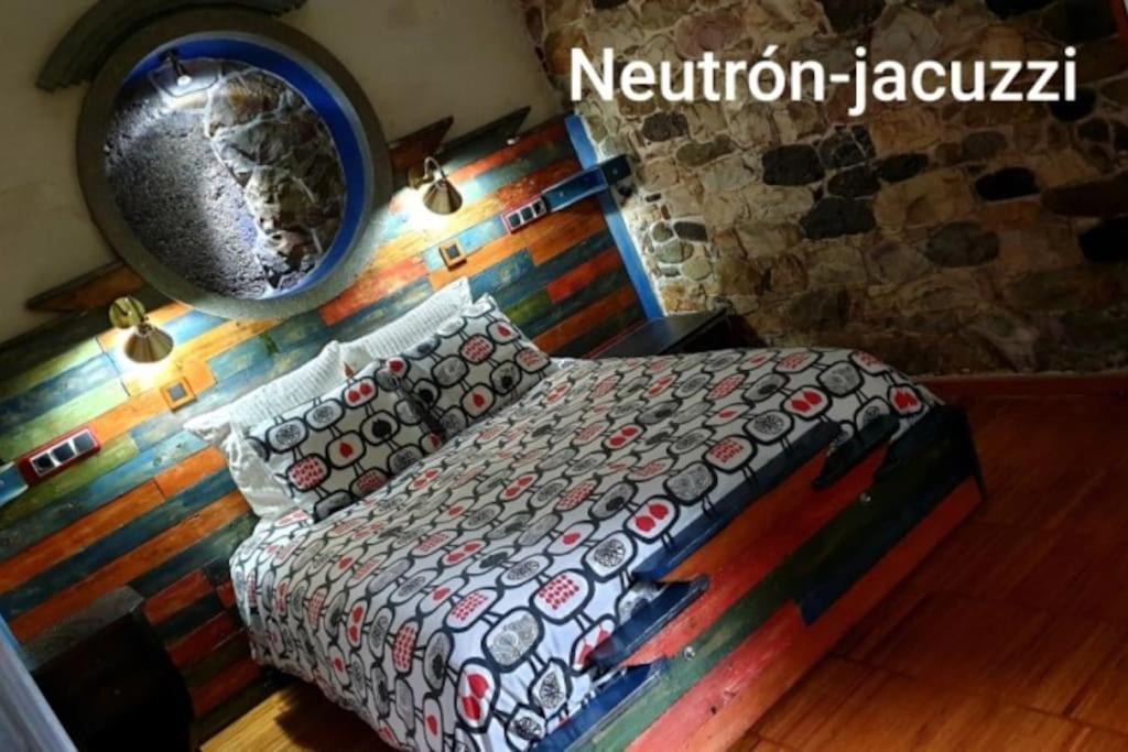 Zentral Club Neutron-Jacuzzi Apartment Belmonte De Miranda Luaran gambar
