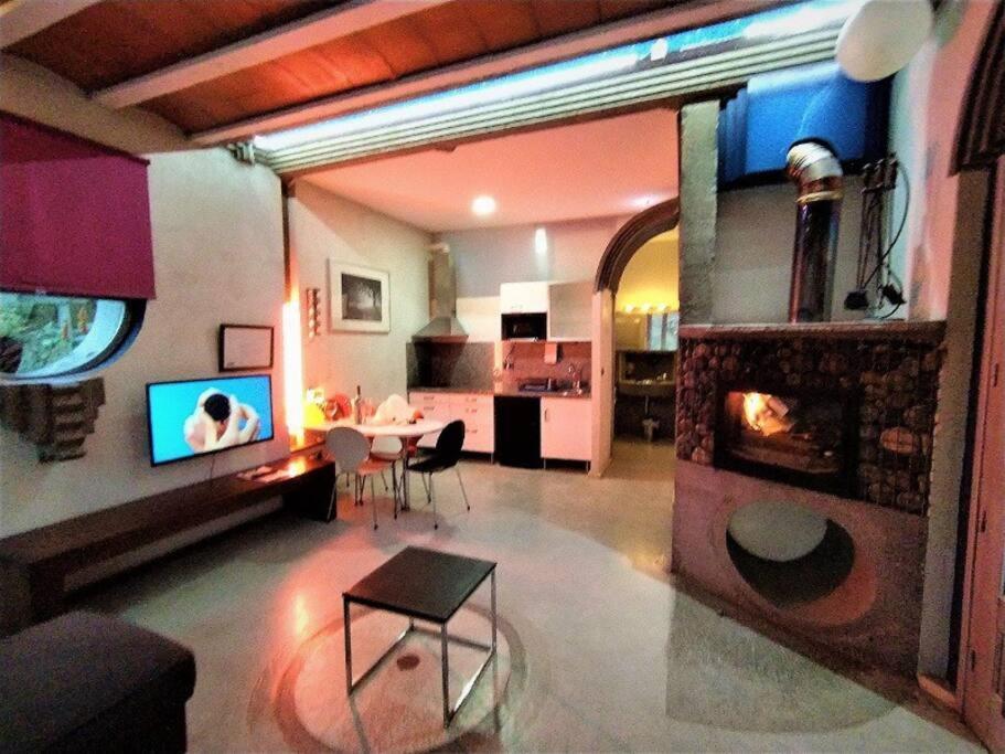 Zentral Club Neutron-Jacuzzi Apartment Belmonte De Miranda Luaran gambar
